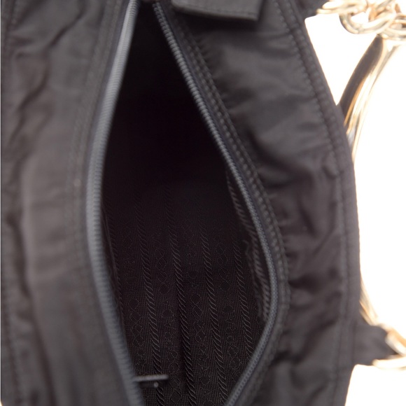 Prada bag - Picture 14 of 14